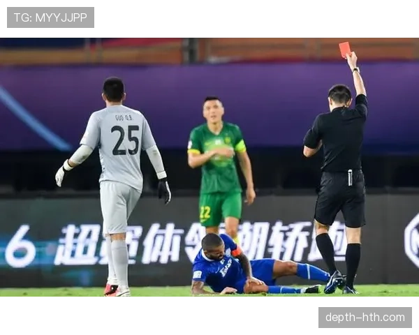 里尔防线筑起钢铁长城,球队状态回升展现强大韧性 里尔防线筑起钢铁长城,球队状态回升展现强大韧性