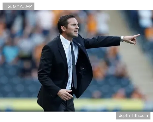 英超教练近期战术调整与球队表现走势分析